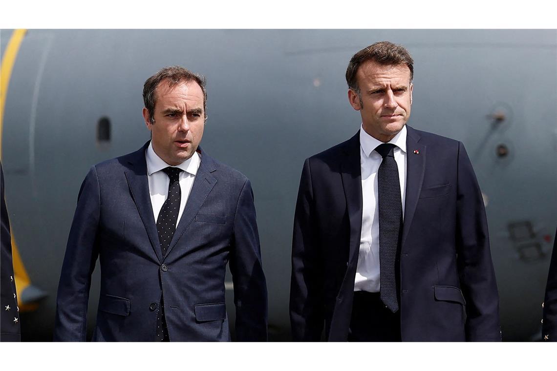 Macron ernennt Lecornu erneut zum Premier Emmanuel Macron (rechts) setzt erneut auf Sébastien Lecornu als Regierungschef. (Archivbild)