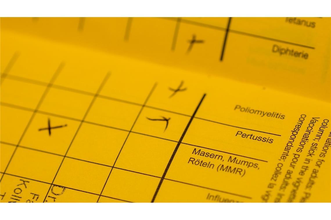 Empfohlen werden gegen Polio drei Dosen im Alter von 2, 4 und 11 Monaten und eine Auffrischimpfung (Symbolbild).