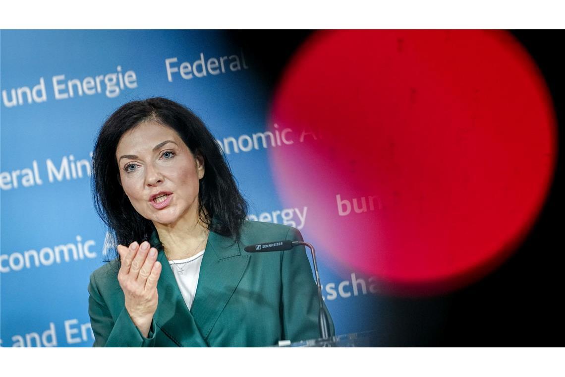 Weniger Haushalte wollen in Energiewende investieren Energieministerin Reiche: Zehn-Punkte-Plan für Kurswechsel in der Energiewende. (Archivbild)