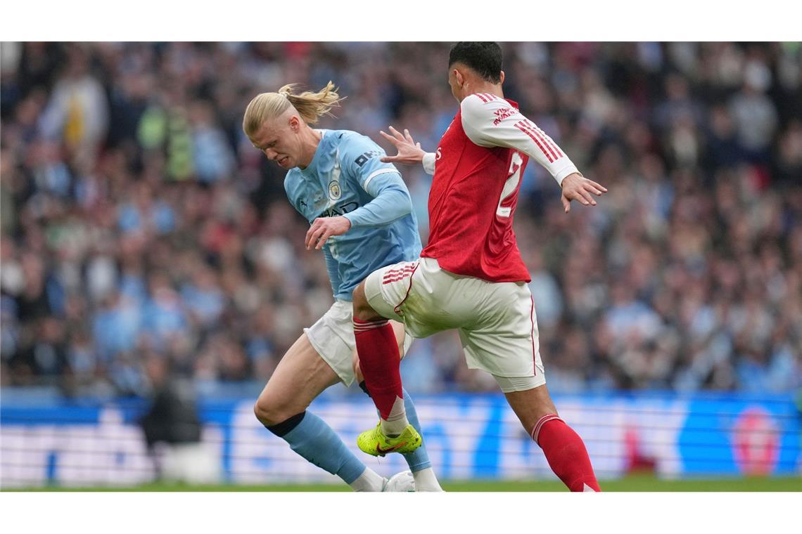 Eng gedeckt: Manchesters Starstürmer Erling Haaland.