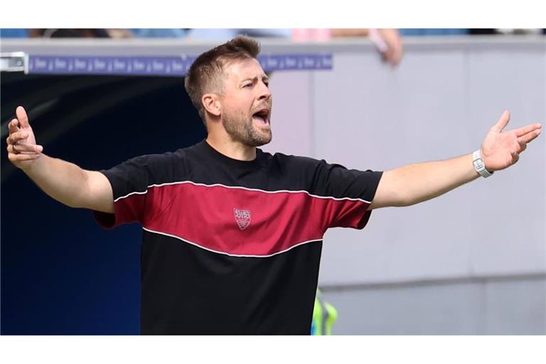 Engagiert am Spielfeldrand: VfB-Trainer Nico Schneck.