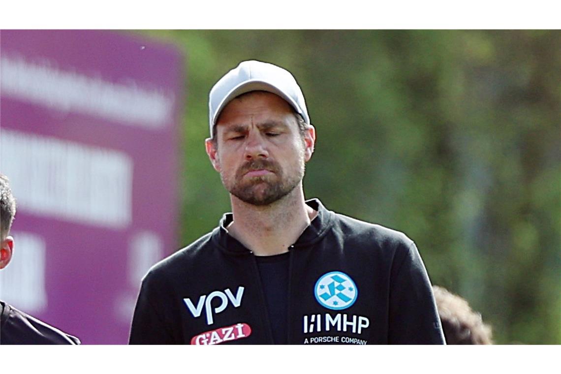 Enttäuscht: Kickers-Coach Marco Wildersinn.