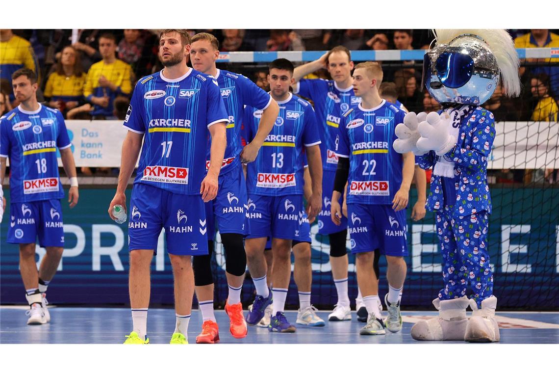 Serie des TVB Stuttgart reißt gegen Rhein-Neckar Löwen Enttäuschte TVB-Handballer nach der Niederlage gegen die Löwen.