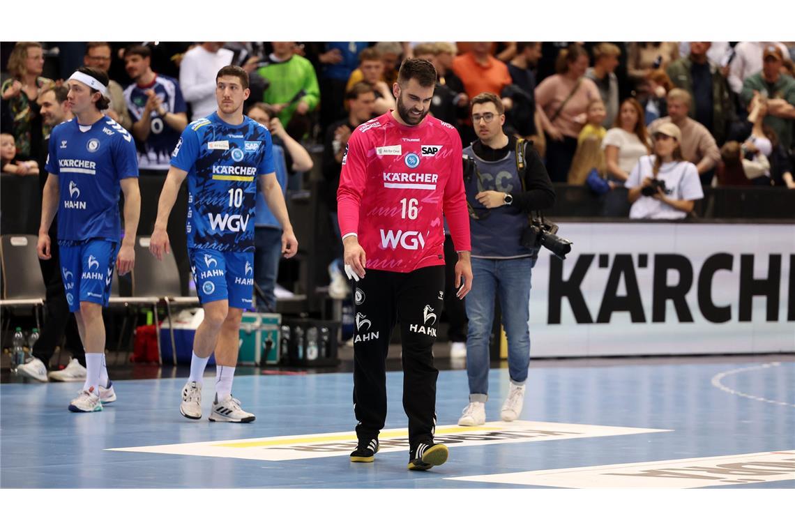 Enttäuschung bei den TVB-Spielern um Torwart Miljan Vujovic.