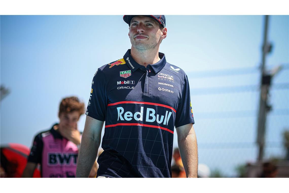 Verstappens später Rettungsversuch nach dem Kontrollverlust Er geht seinen Weg unbeirrt von aller Kritik.
