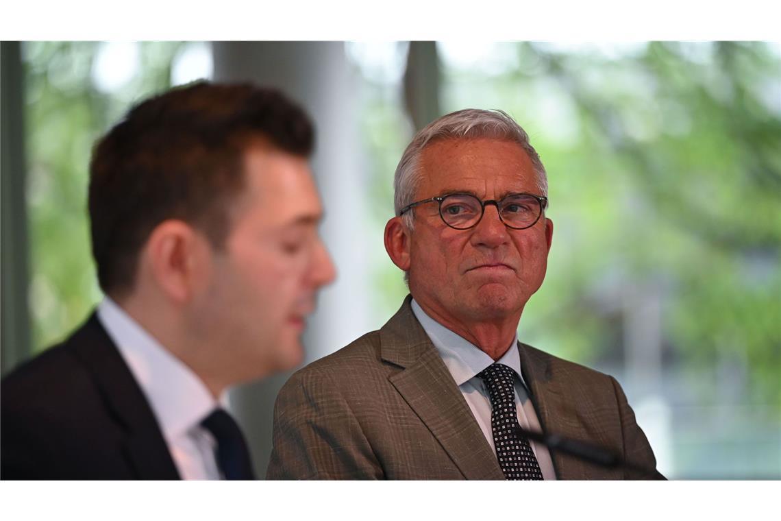 Er ist immer noch da: Thomas Strobl (rechts), der neue Präsident des Landtags in Baden-Württemberg,  und Tobias Vogt,  baden-württembergischer CDU-Fraktionsvorsitzender