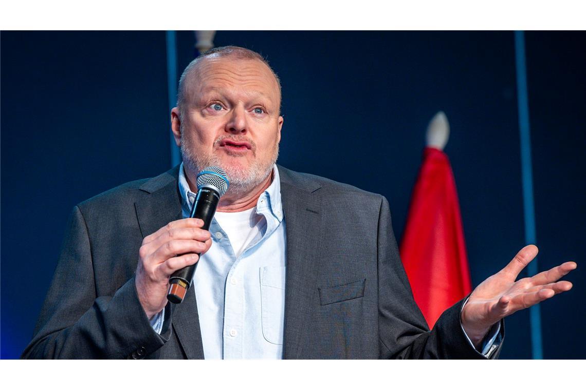 ESC-Analyse: Der Untergang des Raabendlands - oder nicht? Er muss das Ergebnis nun erklären: Stefan Raab hatte einen Spitzenplatz als Ziel ausgegeben.