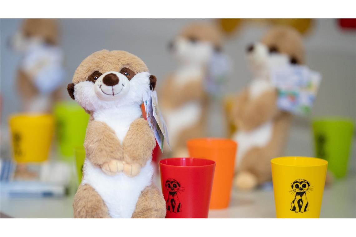 Neues Gefängnis-Maskottchen: Erdmännchen Toni Erdmännchen Toni ist das künftige Gefängnis-Maskottchen für Kinderbesuche in der JVA Mannheim.