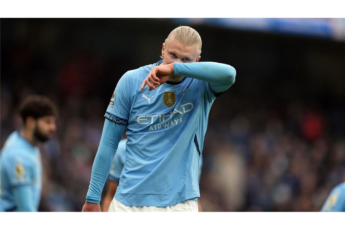 Noch mehr Stars: Guardiola sieht Shoppingtour als Lösung Erfolglos vom Punkt: Erling Haaland verschoss gegen Everton einen Elfmeter.