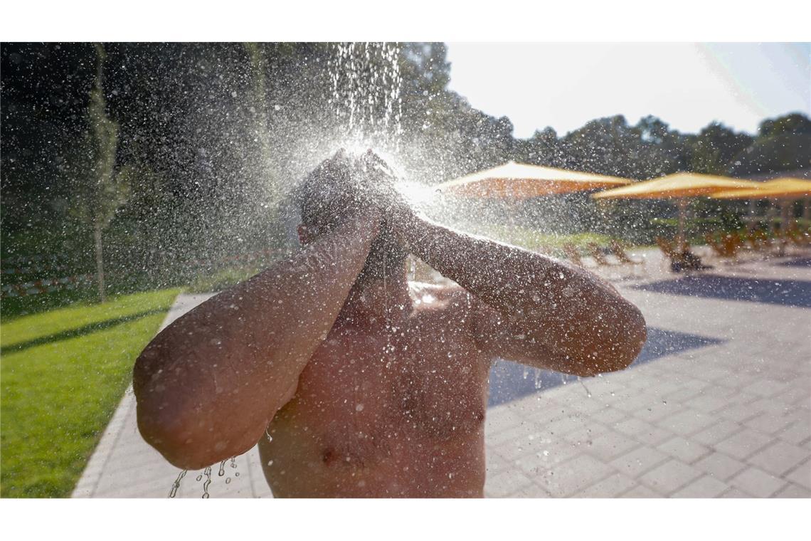 Höhepunkt der Hitzewelle steht an - Bis zu 38 Grad erwartet Erfrischung - hochwillkommen bei bis zu 38 Grad.
