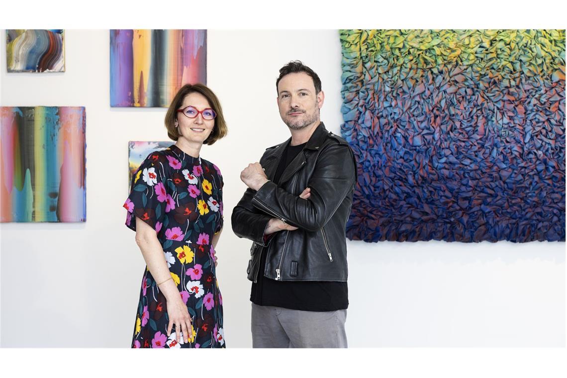 Eric Gauthier, was läuft da mit der Kunst? Eric Gauthier und Galeristin Ilona Keilich beim Aufbau der Ausstellung in der Exo Gallery