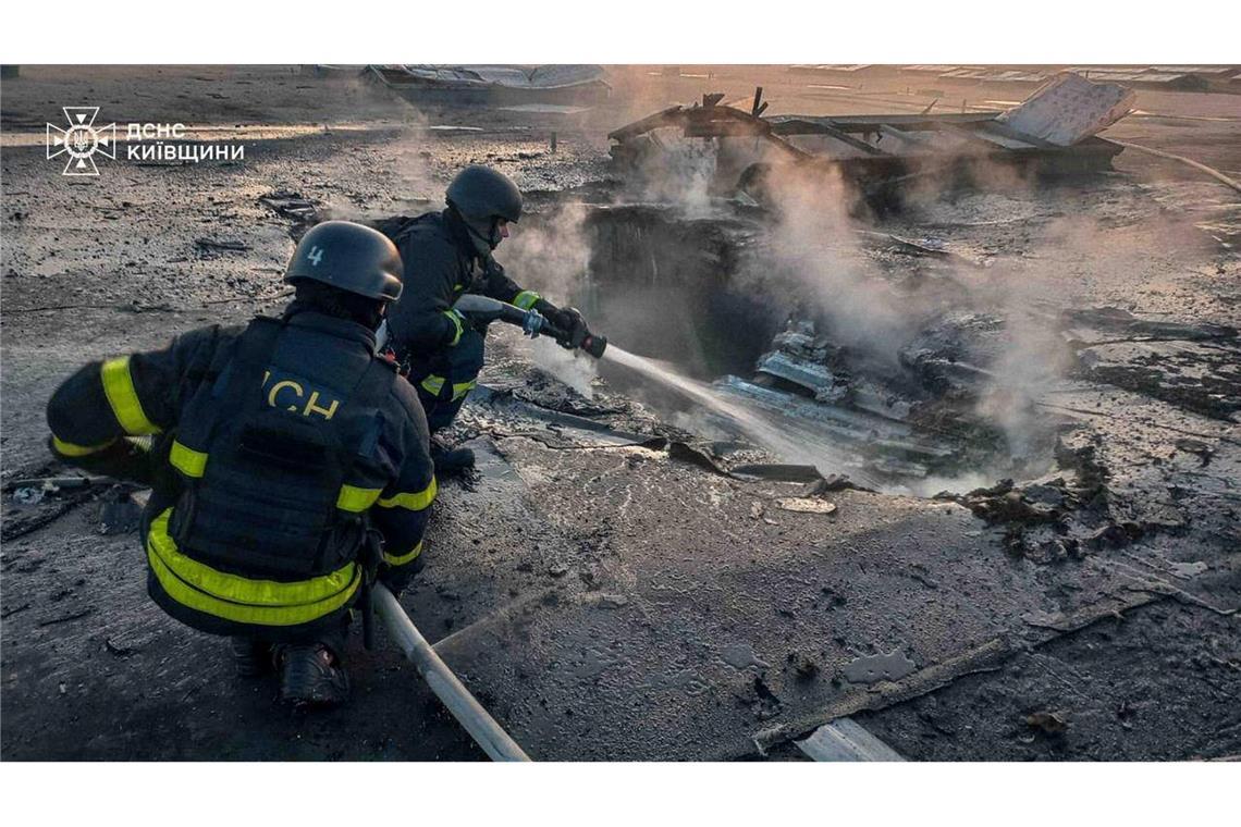 Erneut wird Kiew in der Nacht mit Raketen beschossen.