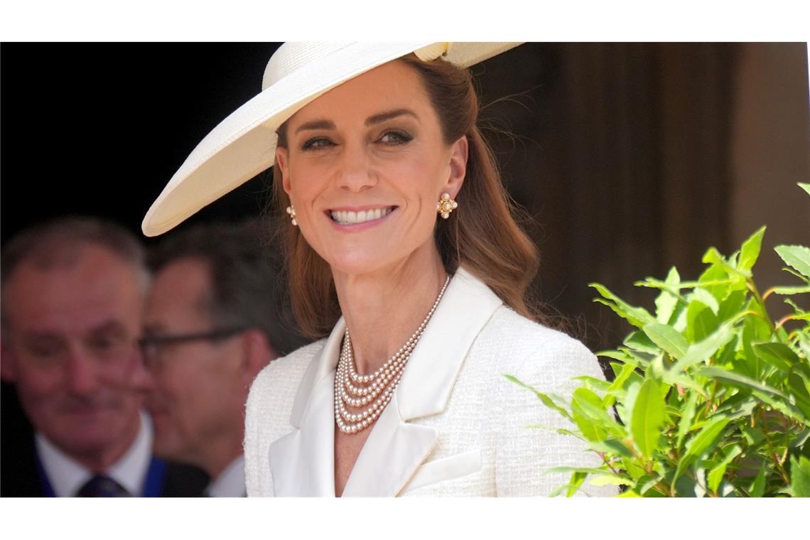 Pferderennen in Ascot: Prinzessin Kate sagt Teilnahme ab Erst am Wochenende hatte sich Kate mit ihren Kindern in der Öffentlichkeit gezeigt. (Archivbild)