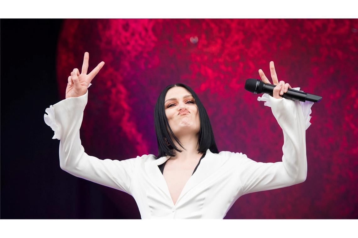 Jessie J berichtet von erfolgreicher Brustkrebs-OP Erst im Juni hatte Jessie J öffentlich gemacht, an Brustkrebs erkrankt zu sein. (Archivbild)