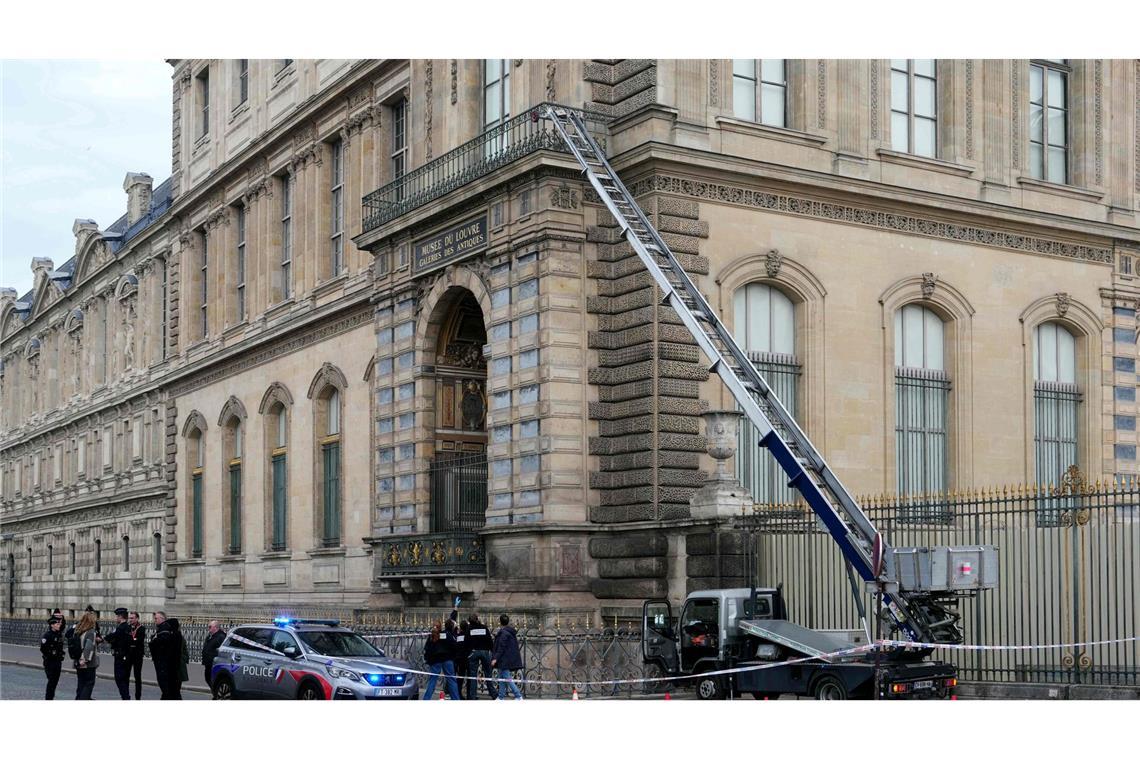Erst lieferte der Louvre-Raub Stoff für ein Enthüllungsbuch, jetzt wird der Einbruch auch verfilmt.(Archivbild)