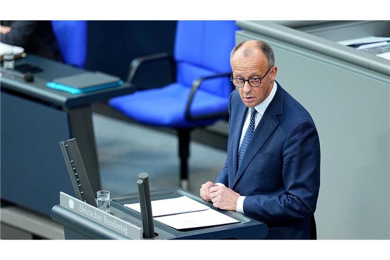 Erste Regierungserklärung: Merz fordert neue Prioritäten.
