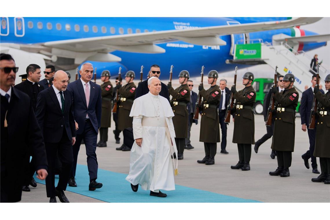 Erste Reise-Station von Papst Leo XIV., Oberhaupt von weltweit 1,4 Milliarden Katholiken, ist die Türkei.