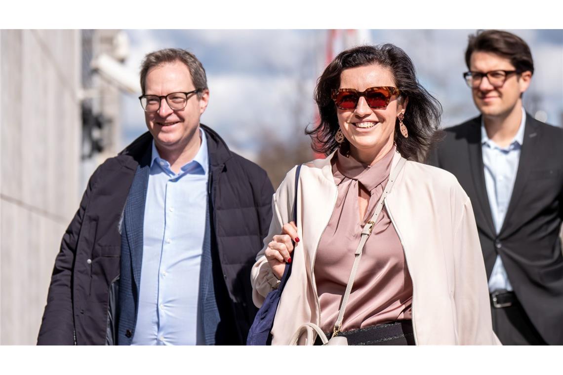Union und SPD verhandeln zunächst in Kleingruppen Erstmal geht es in kleinen Gruppen weiter.