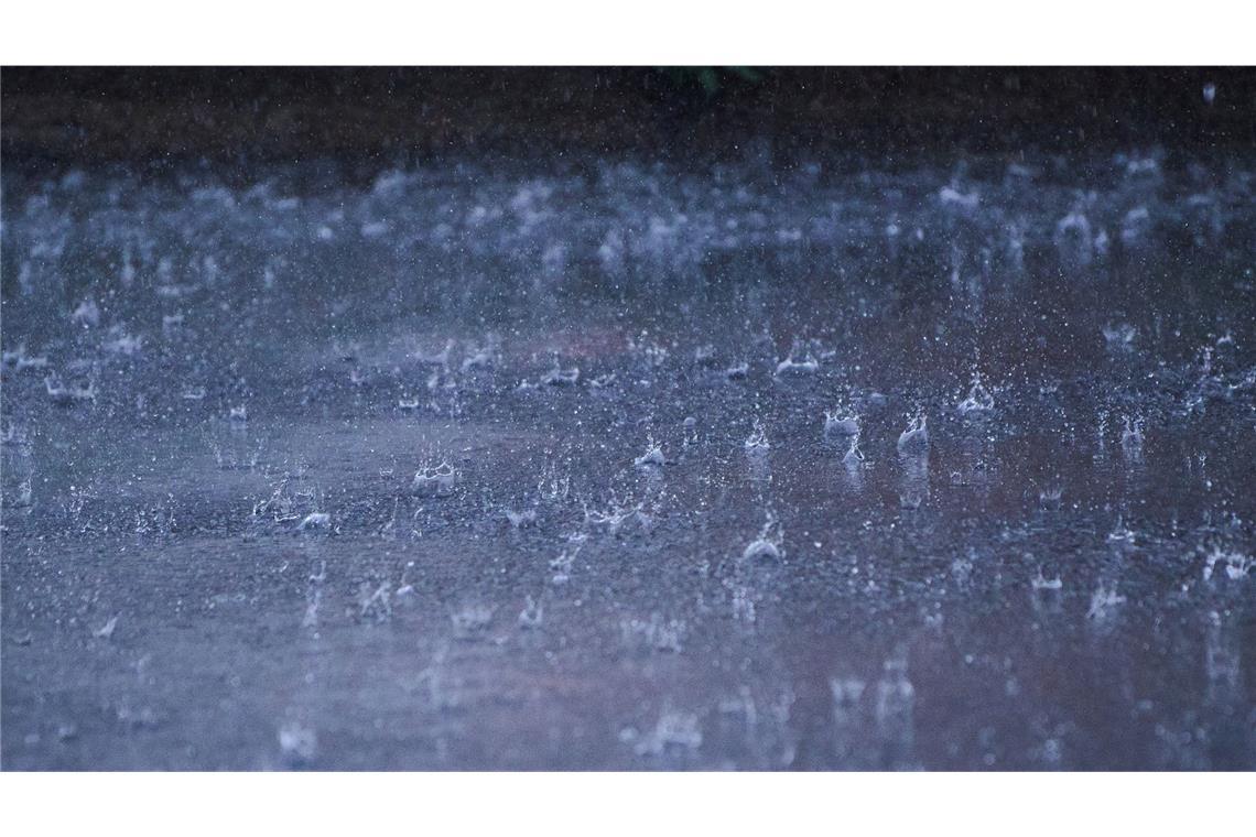 Kaltfront bringt Gewitter – Tropennächte bald vorbei Es dürfte nass werden in den kommenden Tagen. (Symbolbild)