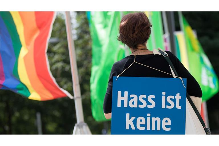 "Es findet hier in Deutschland keine Zensur statt", betonte der stellvertretende Regierungssprecher Steffen Meyer in Berlin. (Symbolbild)