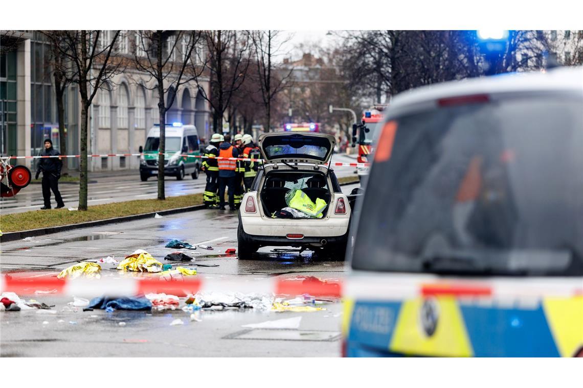 Fahrer soll mutmaßlich islamistischen Post abgesetzt haben Es gab auch Schwerstverletzte.