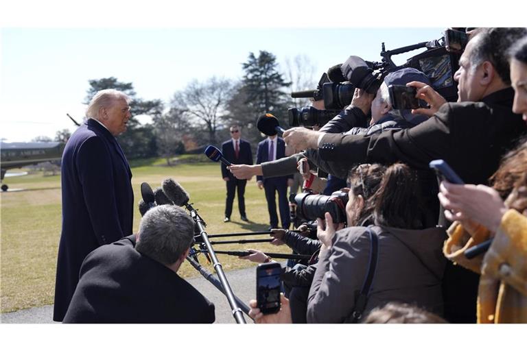 "Es könnte durchaus zu einer friedlichen Übernahme Kubas kommen", sagt US-Präsident Trump - und lässt viele Fragen offen.