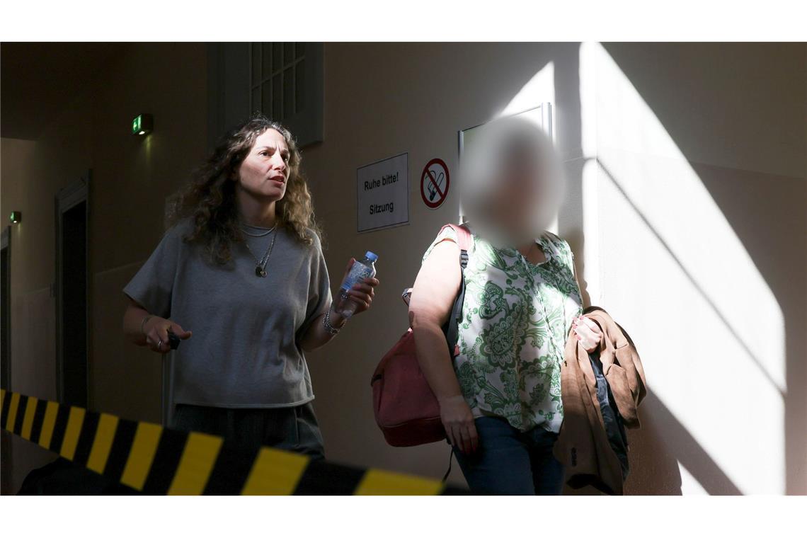 Es war der zweite Tag der Aussage der Zeugin (r.).