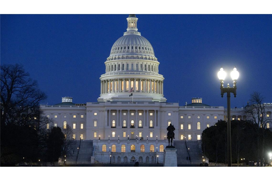Doch kein "Shutdown" in USA - Übergangshaushalt beschlossen Es war länger unklar, ob die Demokraten im Senat den Entwurf der Republikaner von US-Präsident Donald Trump blockieren würden. (Archivbild)