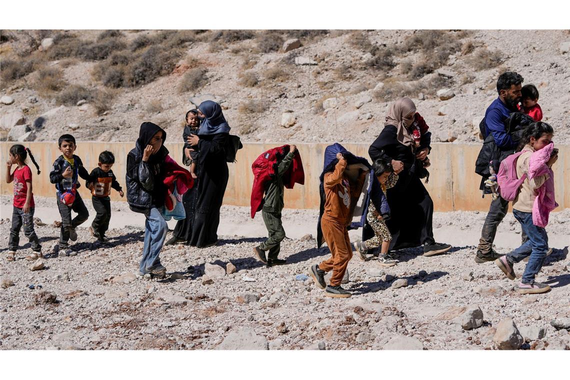 US-Vermittler in Israel eingetroffen - Treffen mit Netanjahu Etwa zwei Drittel der aus dem Libanon kommenden Flüchtlinge sind Syrer und etwa ein Drittel libanesische Staatsbürger. (Archivbild)