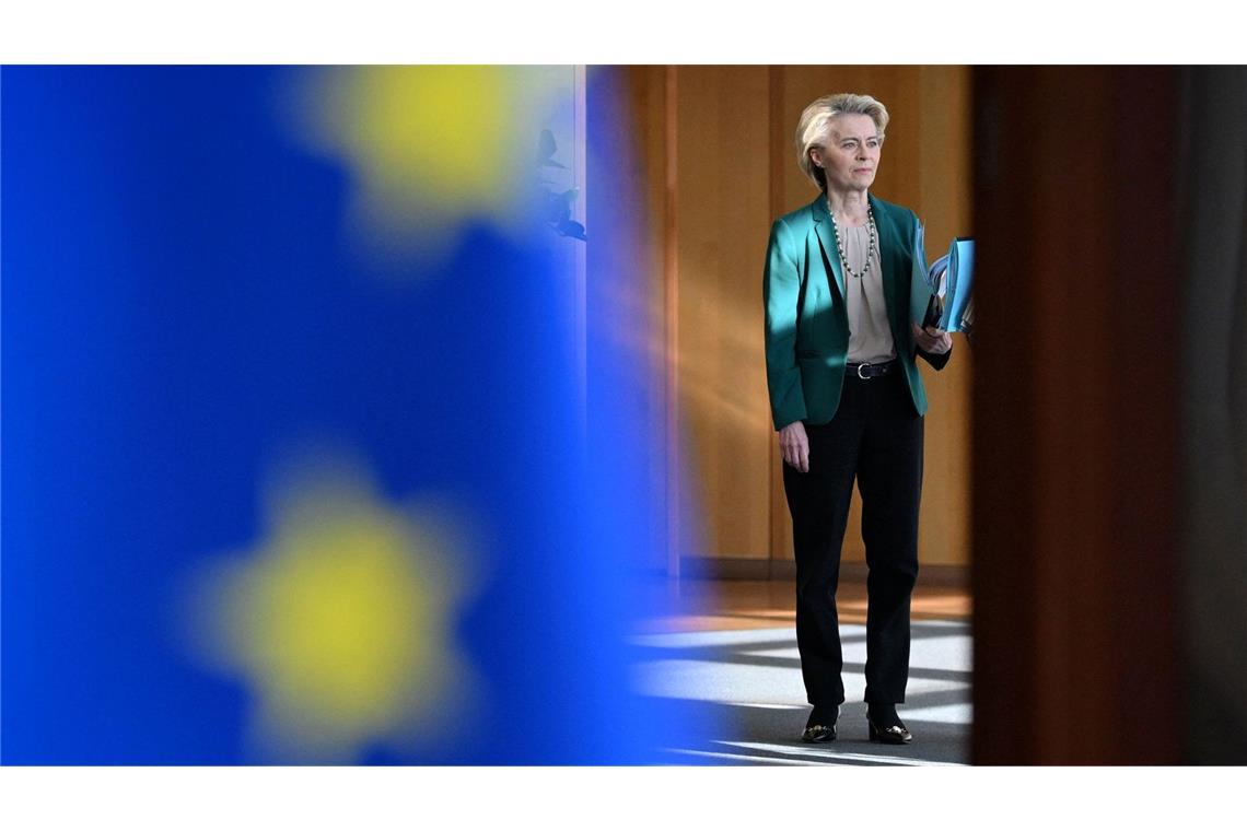 Europa wappnet sich für einen drohenden Krieg EU-Kommissionspräsidentin Ursula von der Leyen präsentiert ein Strategiepapier zur Aufrüstung Europas.