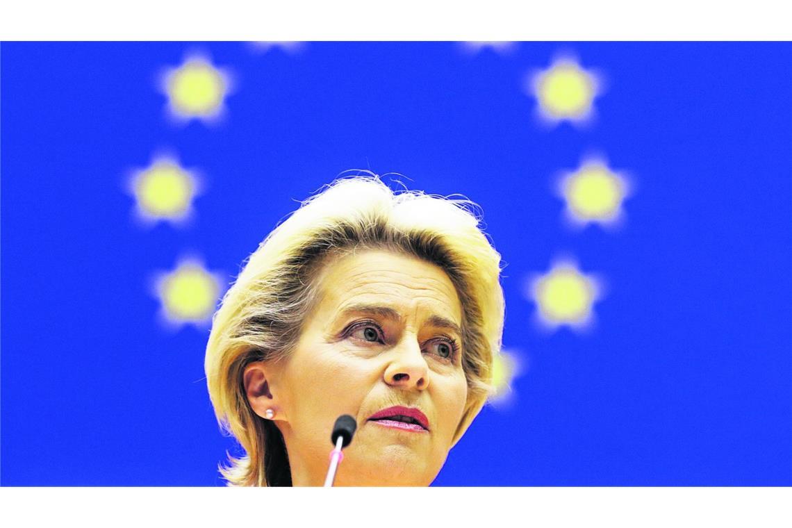 Auflagen erfüllt: Ukraine bekommt neue EU-Milliarden EU-Kommissionspräsidentin Ursula von der Leyen spricht von beeindruckenden Fortschritten bei wichtigen Reformen auf dem Weg in die EU. (Archivbild)