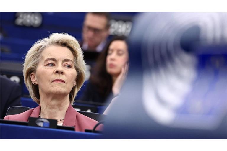 EU-Kommissionspräsidentin Ursula von der Leyen will die eingefrorenen Staatsvermögen stärker für die Ukraine-Hilfe nutzen. Doch dagegen regt sich Widerstand.