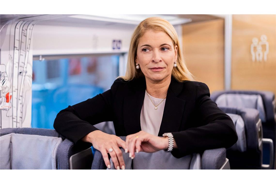 Evelyn Palla strebt eine  Dezentralisierung des Konzerns an.