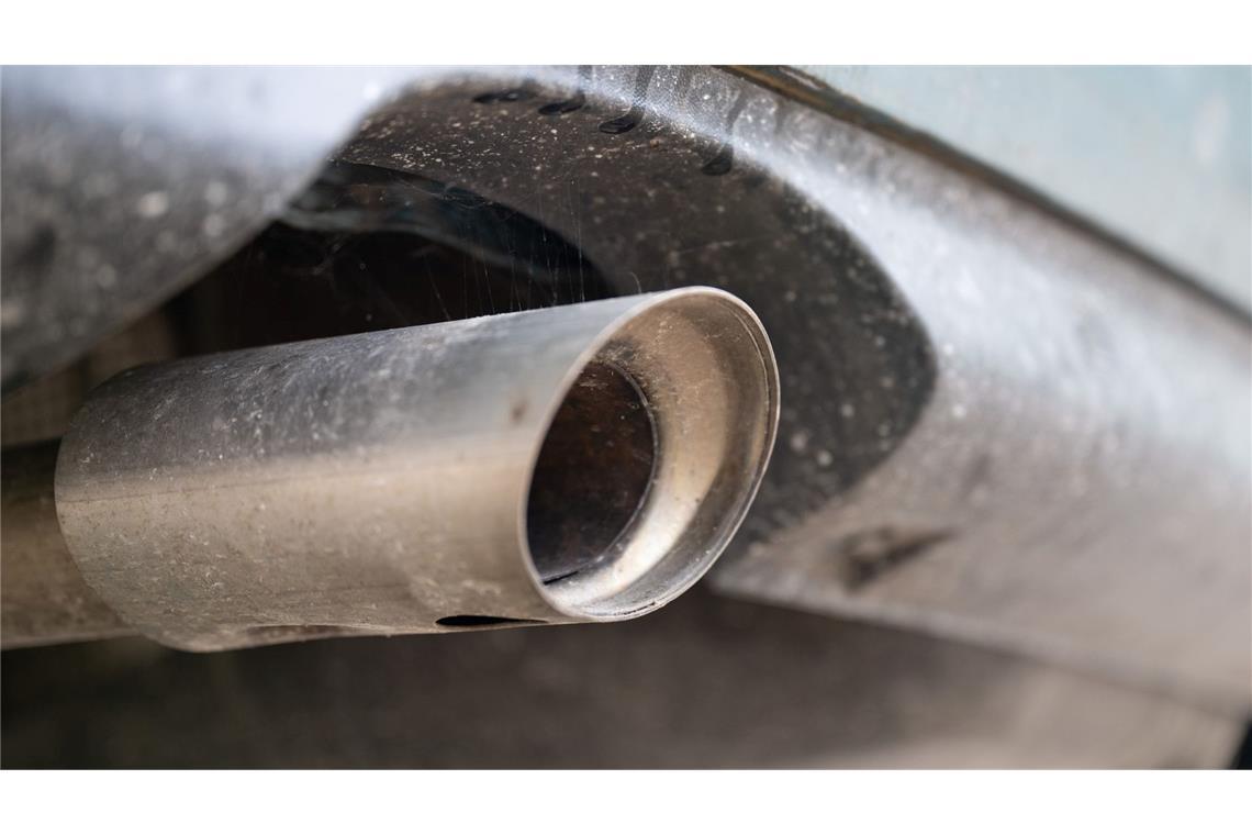 Experten bezweifeln, dass deutsche Hersteller langfristig von einer Rücknahme des Verbrenner-Aus profitieren. (Symbolbild)