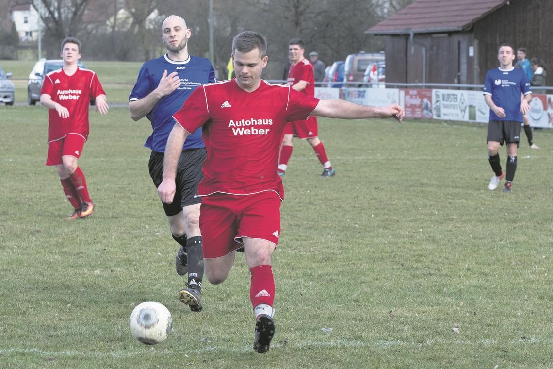 Am letzten Spieltag geht es nur noch ums Prestige Falk Gfrörer empfängt mit dem SC Fornsbach den TAHV Gaildorf. Foto: J. Fiedler