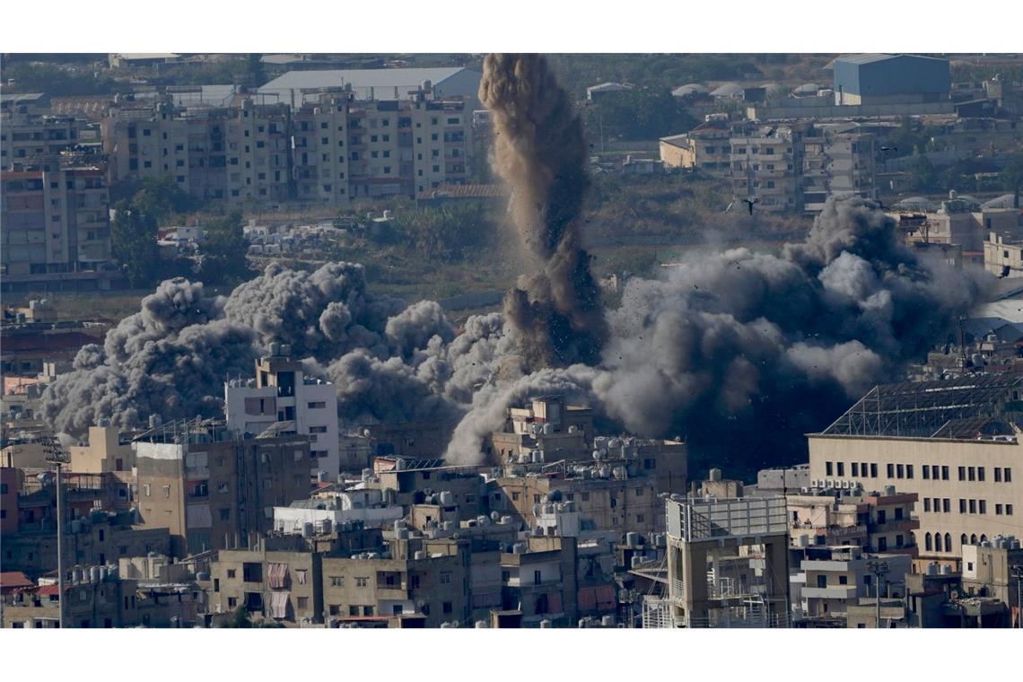 Neue Luftangriffe in Vororten südlich von Beirut Fast täglich greift Israels Armee südlich von Beirut an, wo die Hisbollah stark vertreten ist.