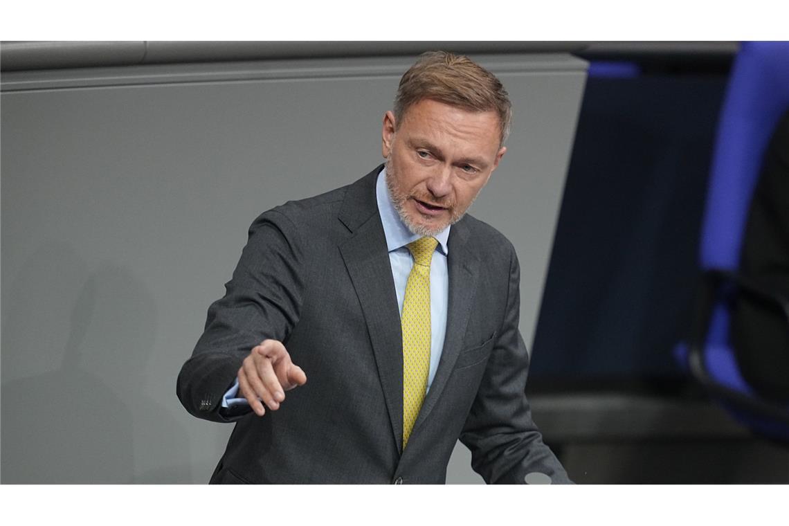 Scholz nennt Chialo "Hofnarr" - "nicht rassistisch" gemeint FDP-Chef Christian Lindner hat erneut für eine Koalition mit der Union geworben.