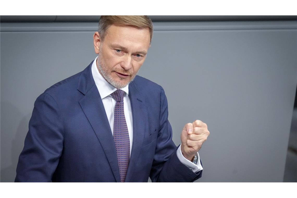 Elf Zitate: Was die deutsche Politik 2024 bewegte FDP-Chef Christian Lindner lässt die Vorwürfe des Kanzlers nicht auf sich sitzen. (Archivbild)