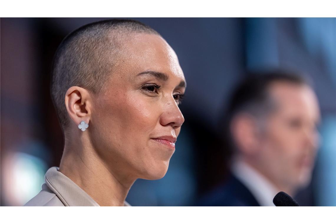 FDP-Chef Dürr will im Fall seiner Wiederwahl im Mai an Generalsekretärin Büttner festhalten.