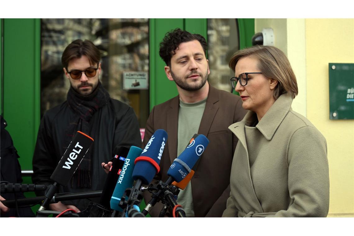 Habeck zieht sich aus der ersten Reihe der Grünen zurück Felix Banaszak und Franziska Brantner wollen Co-Parteivorsitzende der Grünen bleiben.