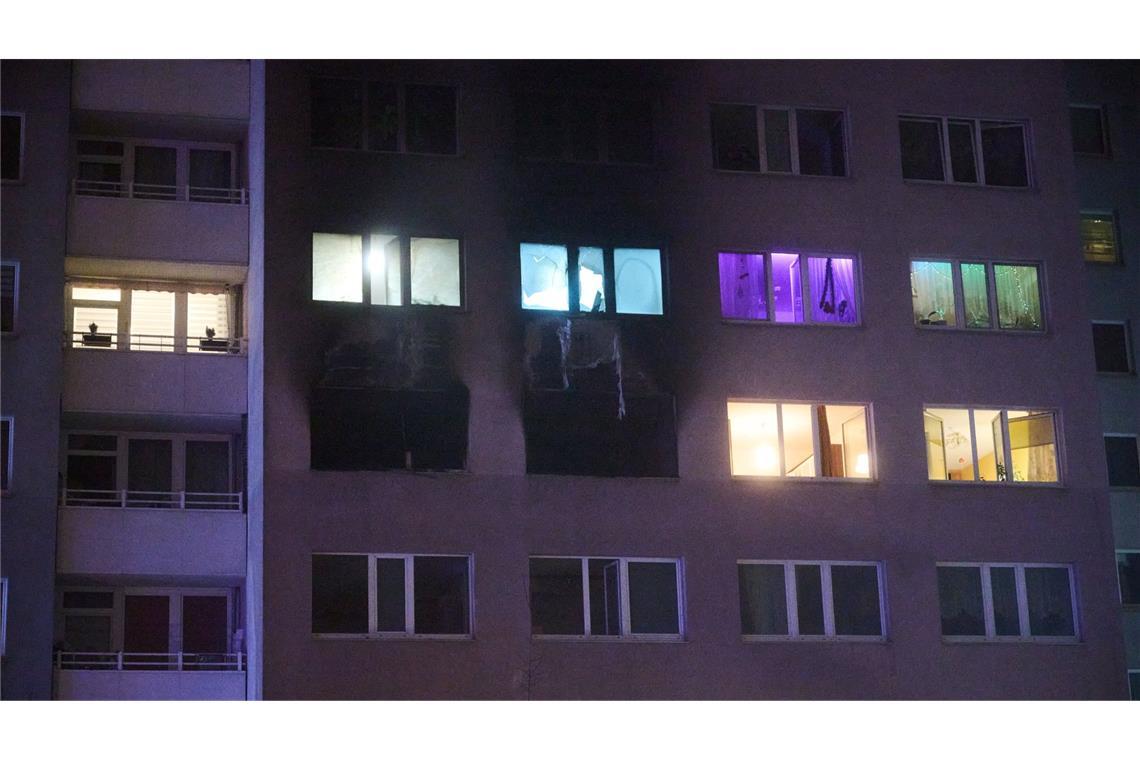 Feuerwehrkräfte löschten den Brand.