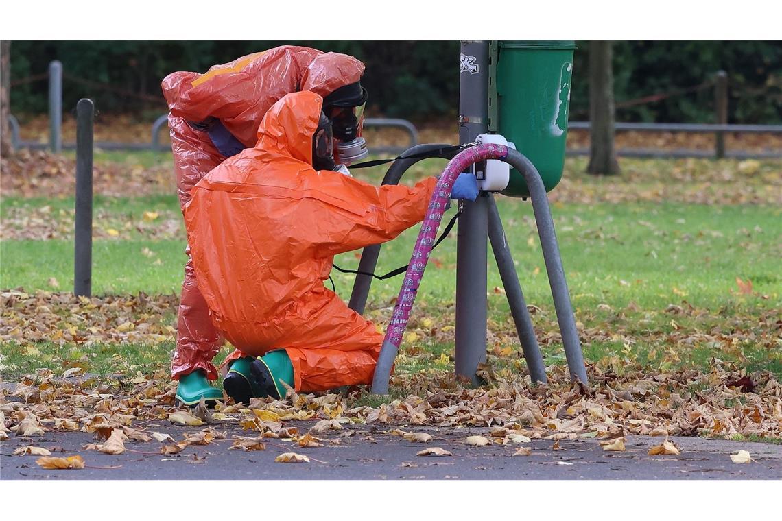 Tasche im Müll: unbekannte Substanz nicht radioaktiv