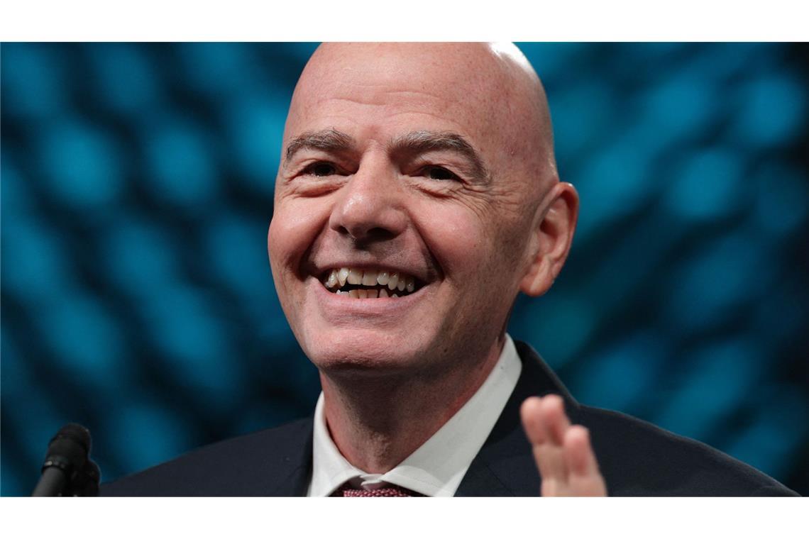 Fifa-Präsident Infantino will Russland wieder bei internationalen Wettbewerben zulassen.
