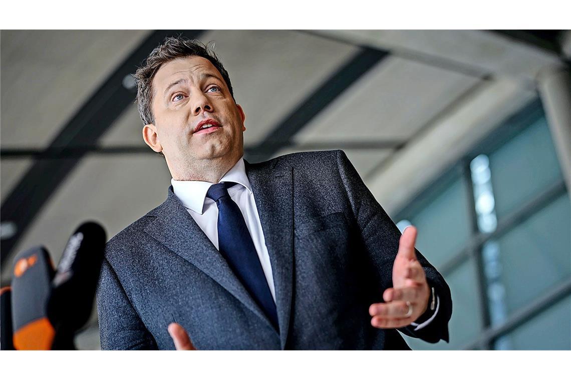 Finanzminister Klingbeil beharrt auf seinen Vorschlägen.