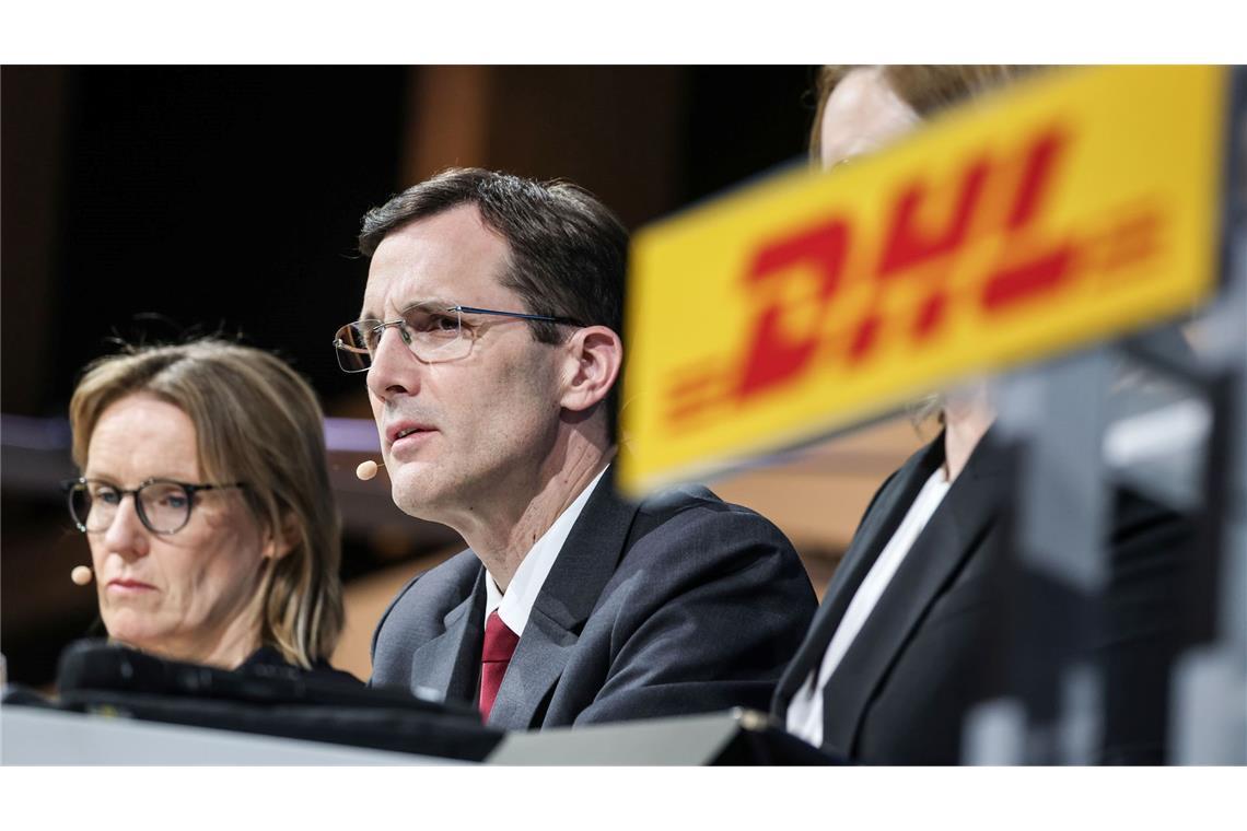 Finanzvorständin Melanie Kreis neben dem Vorstandsvorsitzenden Tobias Meyer.