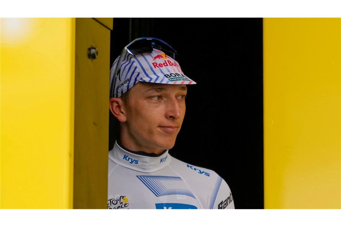 Rang drei: Lipowitz schreibt weiter an seinem Tour-"Märchen" Florian Lipowitz trägt bei der Tour de France nun das Weiße Trikot des besten Nachwuchsfahrers.