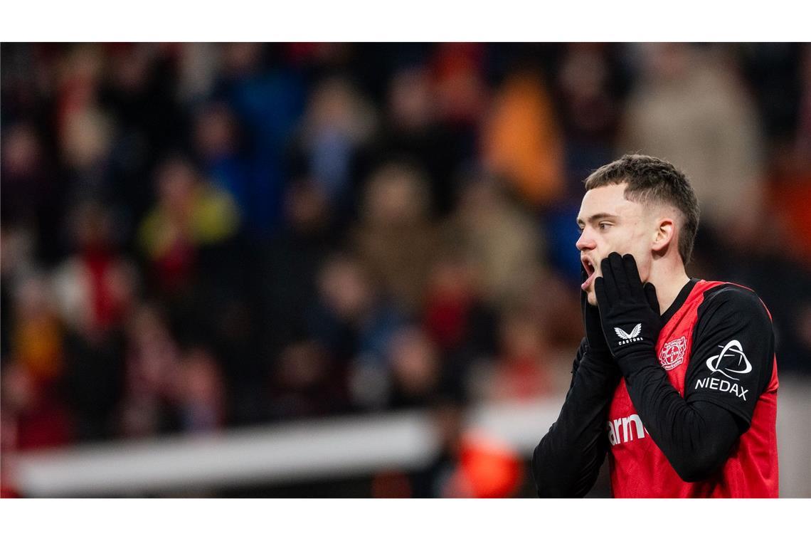 Von Leverkusen dominiert: Bayerns Meisterstück mit Makel Florian Wirtz kann nicht fassen, dass Bayer Leverkusen trotz drückenden Dominanz nicht gewann.