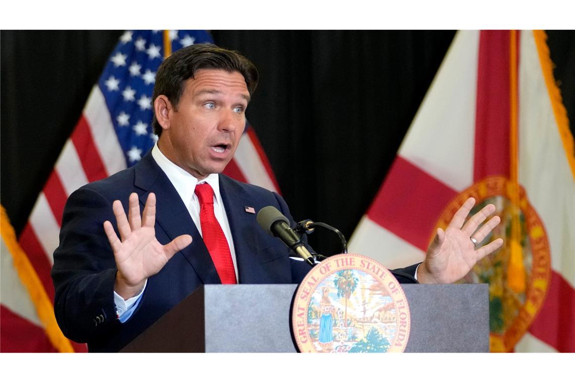 Tate-Brüder in Florida - Gouverneur distanziert sich "Florida ist kein Ort, an dem diese Art von Verhalten willkommen ist", sagt Gouverneur Ron DeSantis. (Archivbild)