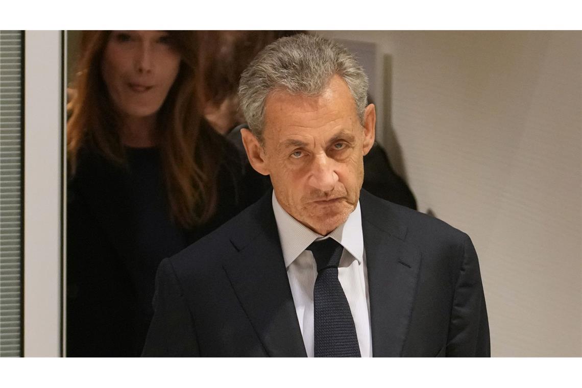 Frankreichs Ex-Präsident Sarkozy muss eine weitere Haftstrafe verbüßen. (Archivbild)