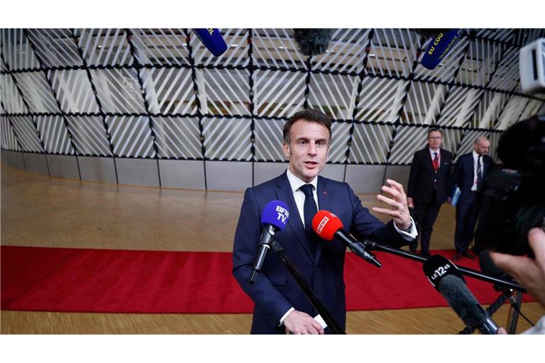 Frankreichs Präsident Macron lädt zu einem neuen Ukraine-Gipfel. (Archivbild)